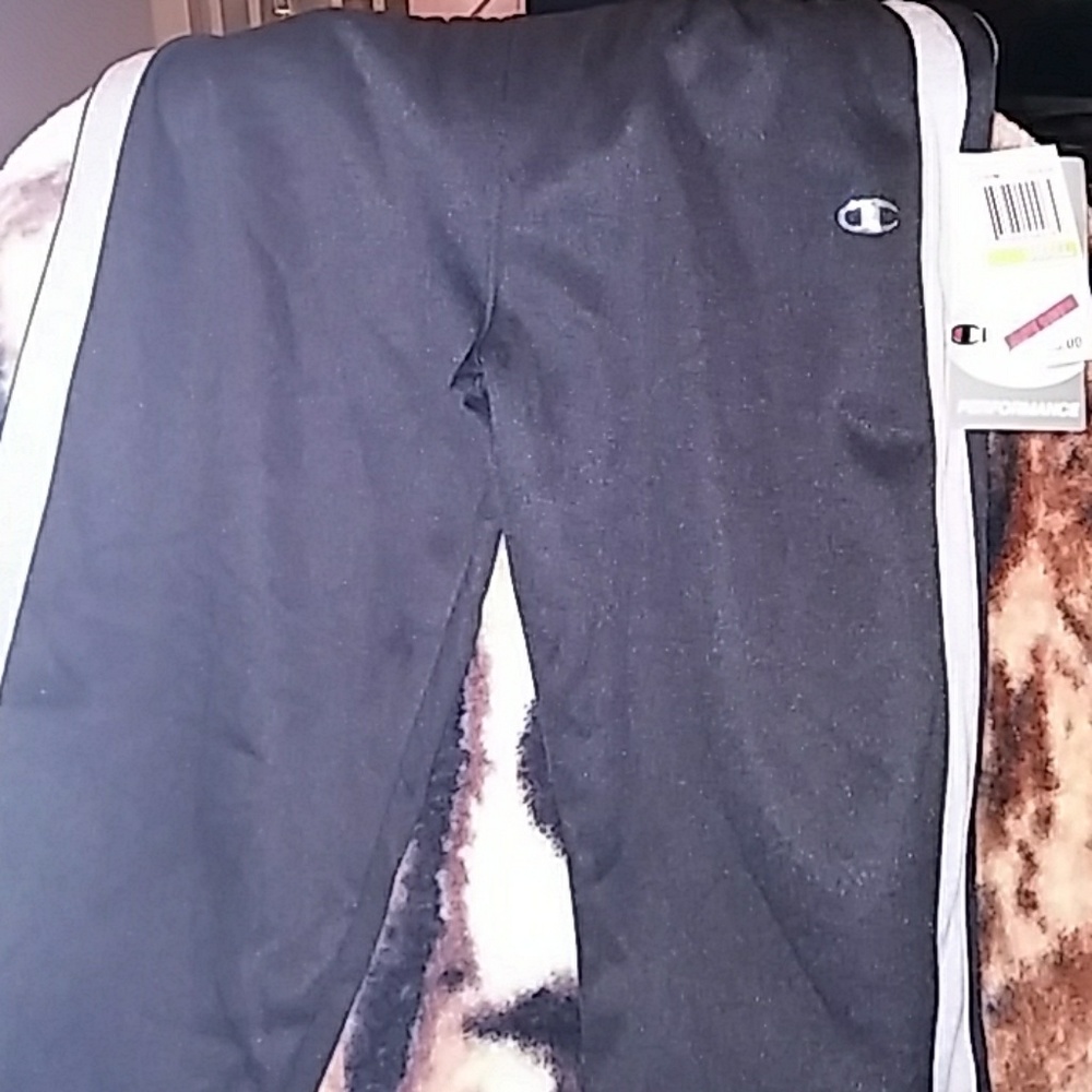 Champion performance size small
